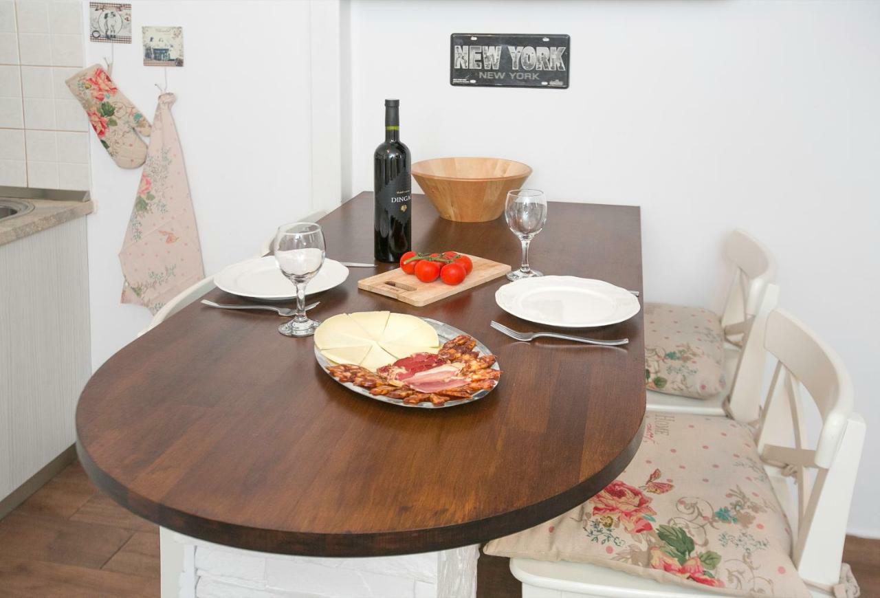 Apartament Miraflores *